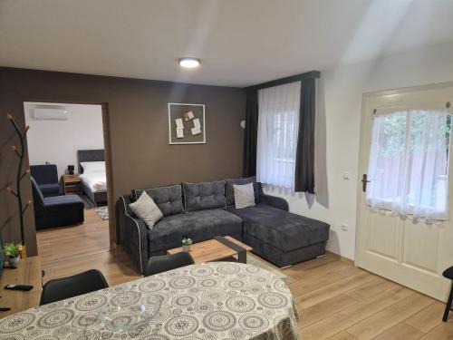 Slavonski Samac Apartment | Holiday House Slavonska oaza