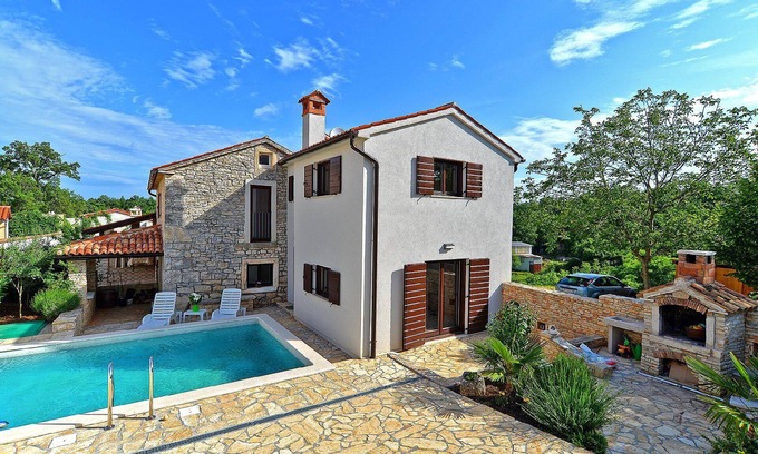 Peresiji House | Holiday house Svetvinčenat for 1 - 5 persons with 2 bedrooms - Holiday home