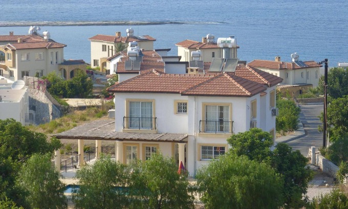 Bahceli House | Holiday house Tirmen for 1 - 8 persons with 4 bedrooms - Holiday house