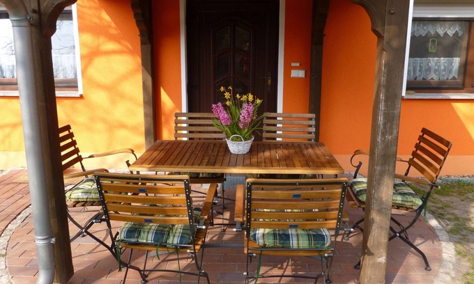 Selchow House | Holiday house to the stork's nest, Storkow
