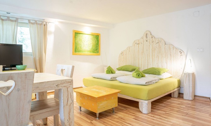Gozd Martuljek Apartment | Holiday House Trata | Apartment 3 | Terrace | 1 x Bedroom