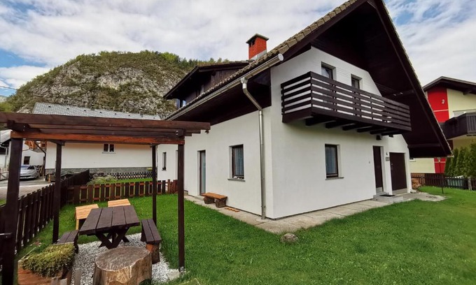 Mojstrana House | Holiday House Veliki breg