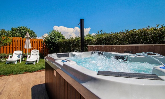 Dajla House | Holiday house with a parking space Dajla, Novigrad (K-11612)