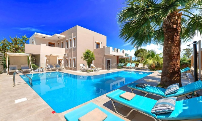 Kavros House | Holiday house Yeoryioupolis Kriti for 1 - 31 persons with 11 bedrooms - Holiday house