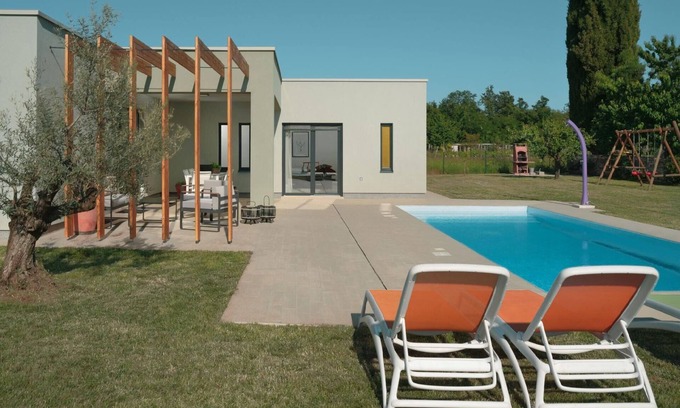 Prkacini House | Holiday house Zminj for 1 - 8 persons with 3 bedrooms - Luxury holiday home