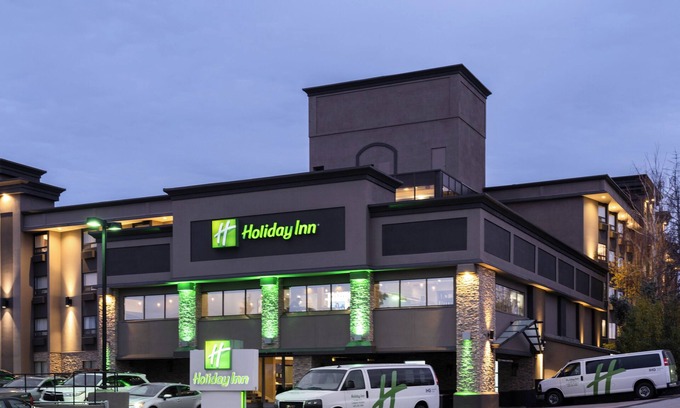 Calgary Hotel | Holiday Inn Calgary-Airport by IHG