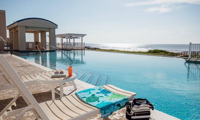 Galveston Resort | Holiday Inn Club Vacations Galveston Seaside Resort by IHG