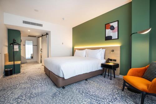Dandenong Hotel | Holiday Inn Dandenong by IHG