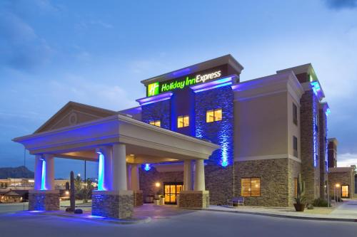 Truth or Consequences Hotel | Holiday Inn Express & Suites Truth Or Consequences by IHG