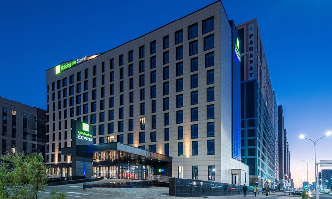 Yesil District Hotel | Holiday Inn Express Astana - Turan by IHG