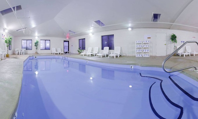 Hillsville Hotel | Holiday Inn Express Hillsville by IHG