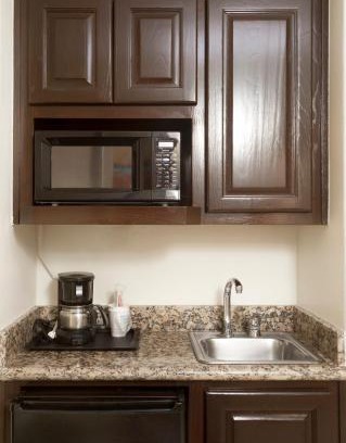 Brownsville Hotel | Holiday Inn Express Hotel and Suites Brownsville by IHG