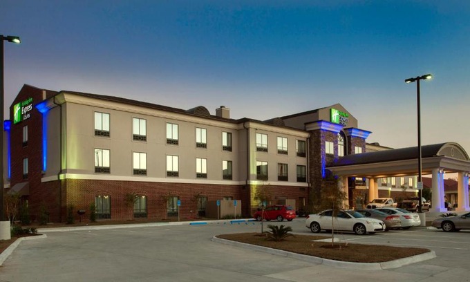 Morgan City Hotel | Holiday Inn Express Hotel & Suites Morgan City- Tiger Island by IHG