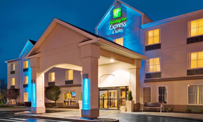 Frackville Hotel | Holiday Inn Express Hotel & Suites Frackville by IHG