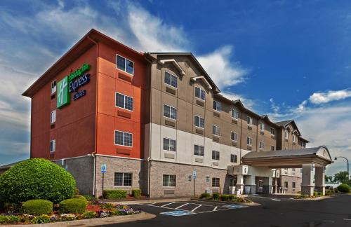 South Tulsa Hotel | Holiday Inn Express Hotel and Suites Jenks by IHG