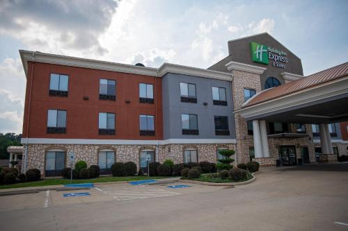 Center Hotel | Holiday Inn Express Hotel & Suites Center by IHG