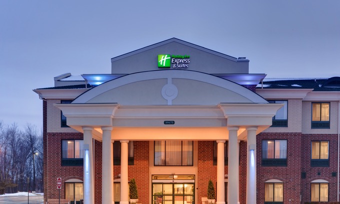 Novi Hotel | Holiday Inn Express Hotel & Suites - Novi, an Ihg Hotel