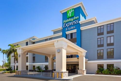 Rocky Point Hotel | Holiday Inn Express Hotel & Suites Tampa-Rocky Point Island by IHG