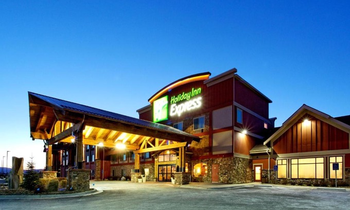 Kalispell Hotel | Holiday Inn Express Hotel & Suites Kalispell by IHG