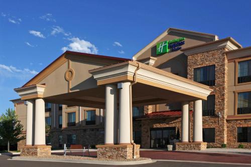 Longmont Hotel | Holiday Inn Express Hotel & Suites Longmont by IHG