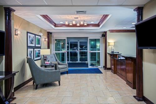 Richmond Hotel | Holiday Inn Express Hotel & Suites Richmond by IHG