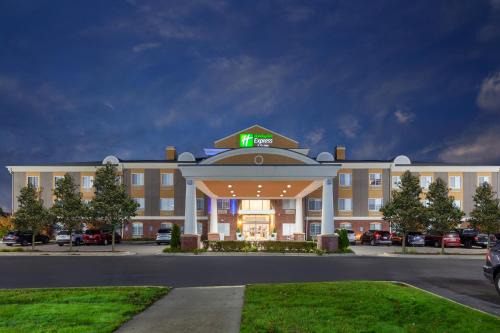 Woodhaven Hotel | Holiday Inn Express Hotel & Suites Woodhaven by IHG