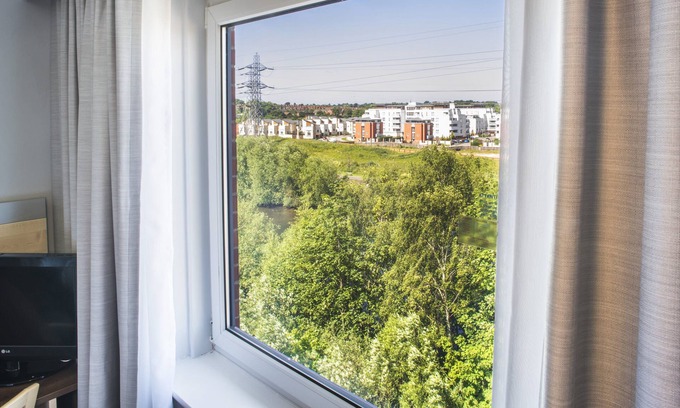 Oadby Hotel | Holiday Inn Express Leicester - City by IHG