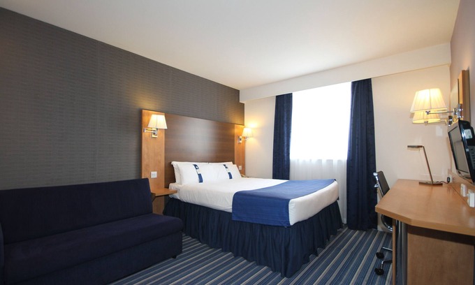 Nuneaton Hotel | Holiday Inn Express Nuneaton by IHG