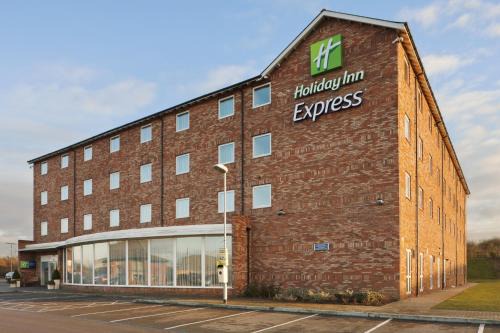 Nuneaton Hotel | Holiday Inn Express Nuneaton by IHG