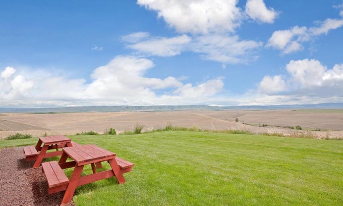 Pendleton Hotel | Holiday Inn Express Pendleton by IHG