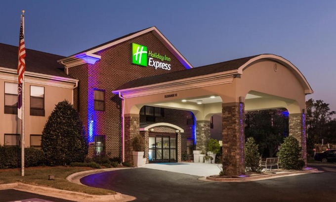 Plymouth Hotel | Holiday Inn Express - Plymouth by IHG