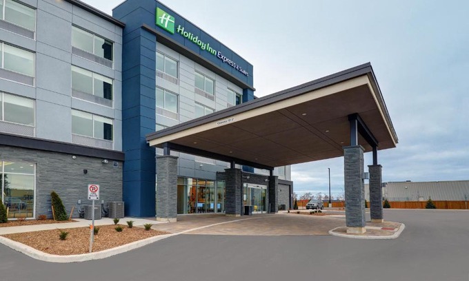 Port Elgin Hotel | Holiday Inn Express & Suites - Port Elgin