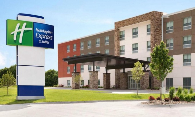 Salunga Hotel | Holiday Inn Express & Suites - Lancaster - Mount Joy by IHG