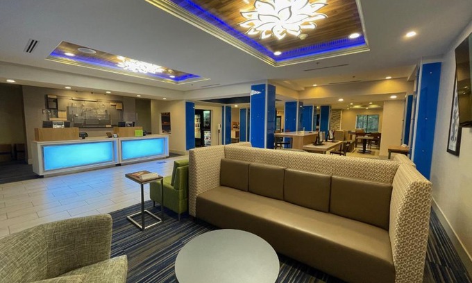 Elkridge Hotel | Holiday Inn Express & Suites Columbia - East Elkridge, Jessup an IHG Hotel