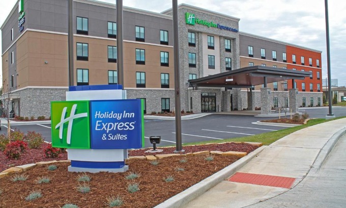 St. Louis Hotel | Holiday Inn Express & Suites - St. Louis South - I-55 by IHG