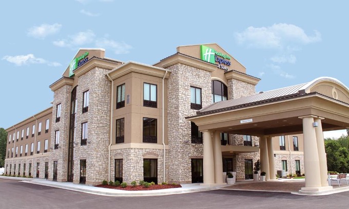Paducah Hotel | Holiday Inn Express & Suites Paducah West by IHG