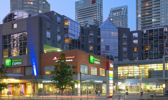 Metrotown Hotel | Holiday Inn Express Vancouver-Metrotown (Burnaby) by IHG