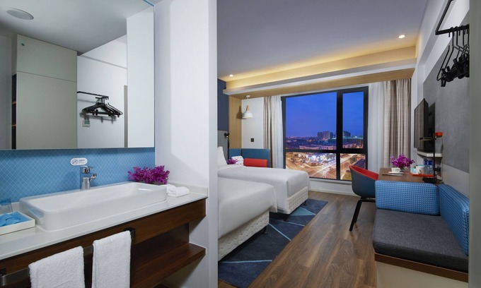 Zhangjiagang Hotel | Holiday Inn Express Zhangjiagang East by IHG