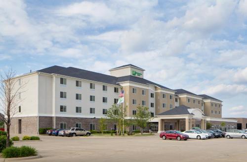 Bloomington Hotel | Holiday Inn Hotel & Suites Bloomington Airport by IHG
