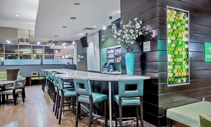Saskatoon Downtown Hotel | Holiday Inn Hotel & Suites Saskatoon Downtown by IHG