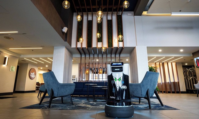 Inner Harbour Hotel | Holiday Inn Kingston Waterfront by IHG