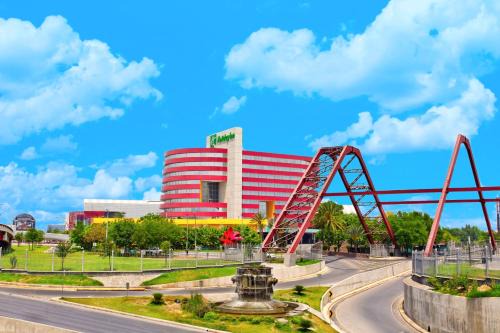 Monterrey Centro Hotel | Holiday Inn Monterrey-Parque Fundidora by IHG