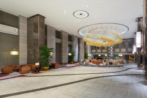 Minhang Hotel | Holiday Inn Shanghai Hongqiao by IHG - near by Hongqiao Airport & NECC