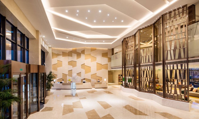 Bin Hu District Hotel | Holiday Inn Wuxi Taihu New City by IHG
