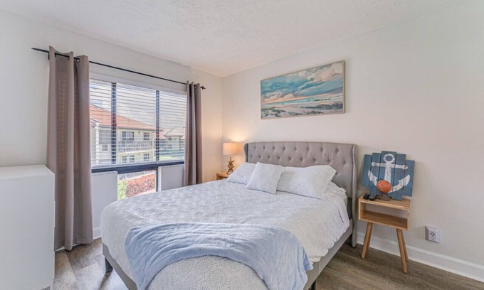Tierra Verde Condo | Holiday Island B - 22