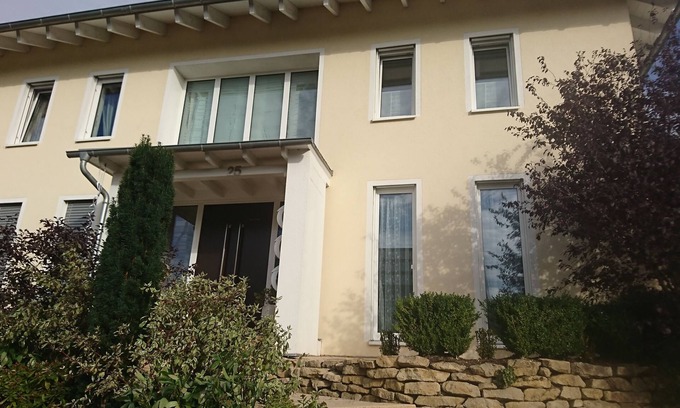 Kasel Apartment | Holiday nest for one or two in the grove in Kasel near Trier (7 km)