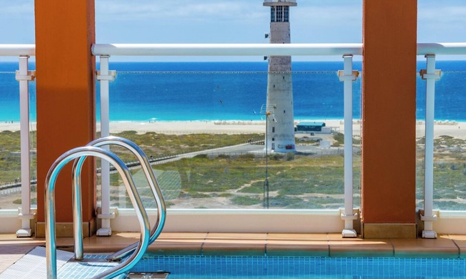 Solana del Matorral Apartment | Holiday rental apartment with fabulous views and private pool
