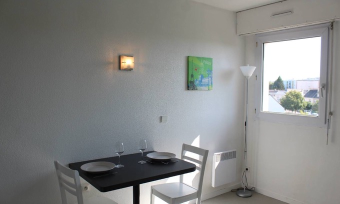 Lorient Apartment | Holiday rentals Guillemot 2 Quiet apartment for 1 to 2 people
