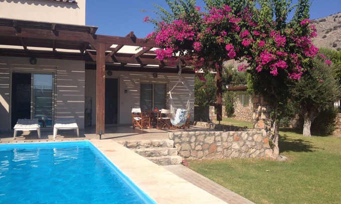 Pefkos Villa | Holiday Villa with Pool, Gardens & Panoramic Views from the Roof Terrace