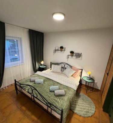 Boldog Apartment | Holiday Village 8C